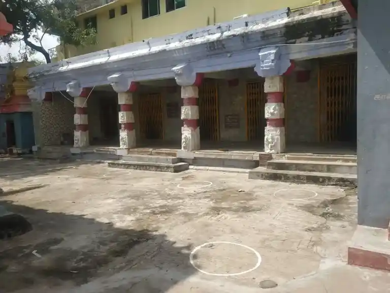 Arulmigu Desanadeeswarar Temple, Koothapadi - 636810 Arulmigu Desanadeeswarar Temple, Koothapadi - 636810, Dharmapuri - Ancient Temple Architecture and History Image 6