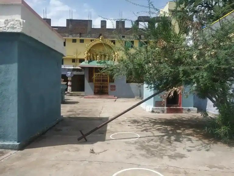 Arulmigu Desanadeeswarar Temple, Koothapadi - 636810 Arulmigu Desanadeeswarar Temple, Koothapadi - 636810, Dharmapuri - Ancient Temple Architecture and History Image 7