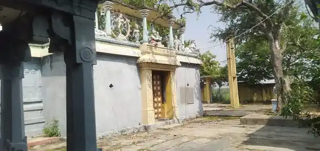 Arulmigu Devakirieswarar Temple, Paiyur - 607203 அருள்மிகு தேவகிரீஸ்வரர் திருக்கோயில், பையூர் - 607203, Viluppuram - Ancient Temple Architecture and History Image 9