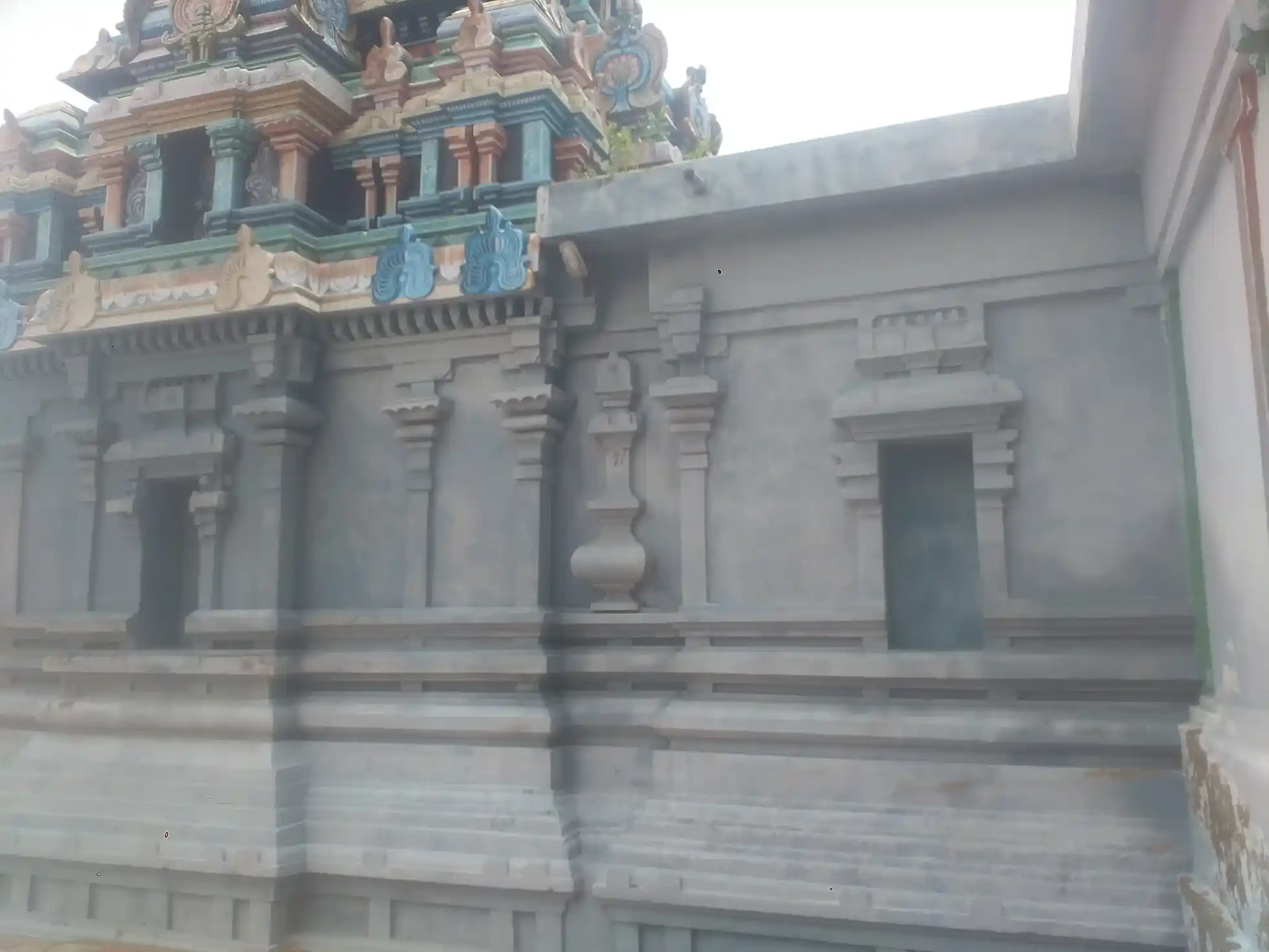 Arulmigu Devanarayana Pereumal Temple, Devur - 611109 அருள்மிகு தேவநாராயண பெருமாள் கோயில், தேவூர் - 611109, Nagapattinam - Ancient Temple Architecture and History Image 3