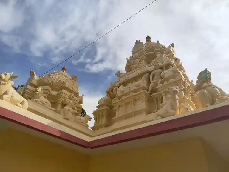 Arulmigu Devarajaswamy Temple, Nallur - 635121 Arulmigu Devarajaswamy Temple, Nallur - 635121, Krishnagiri - Ancient Temple Architecture and History Image 3