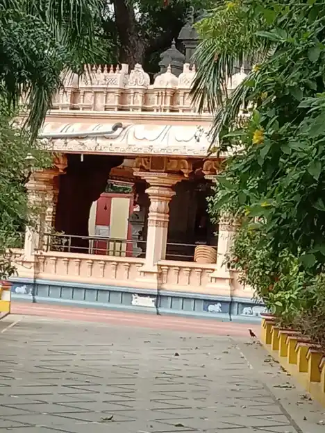 Arulmigu Devi Karumariamman Temple, Ditterline, Vellore - 632001 அருள்மிகு தேவி கருமாரியம்மன் திருக்கோயில், டிட்டர்லைன், வேலூர் - 632001, Vellore - Ancient Temple Architecture and History Image 2