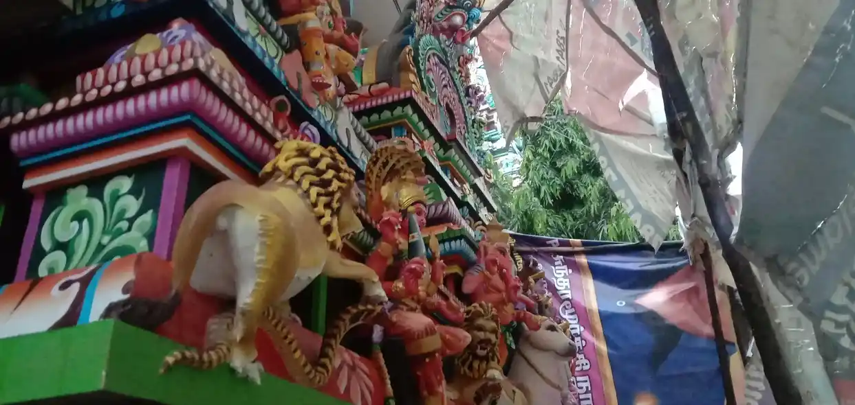 Arulmigu Devi Karumariamman Temple, Thousand Light, Chennai - 600006 அருள்மிகு தேவி கருமாரியம்மன் திருக்கோயில், ஆயிரம் விளக்கு, சென்னை - 600006, Chennai - Ancient Temple Architecture and History Image 3