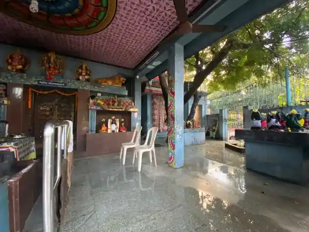 Arulmigu Devi Periyapalayathamman Temple, Shenoynagar, Chennai - 600030 அருள்மிகு தேவி பெரியபாளையத்தம்மன் திருக்கோயில், தமிழர் நகர், சென்னை - 600030, Chennai - Ancient Temple Architecture and History Image 4