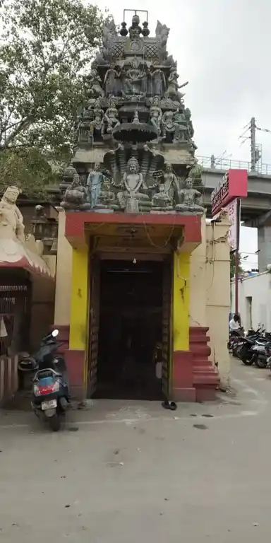 Arulmigu Devi Periyapalayathamman Temple, Vadapalani, Chennai - 600026 Temple