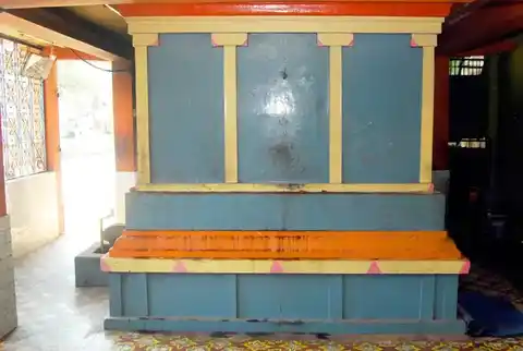 Arulmigu Devikarumariamman Temple, Cuddalore - 607001 அருள்மிகு தேவி கருமாரியம்மன் திருக்கோயில், கடலூர் - 607001, Cuddalore - Ancient Temple Architecture and History Image 2