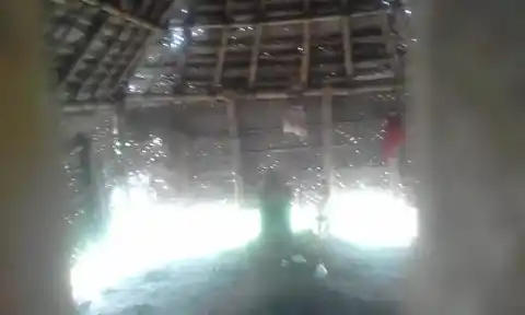 Arulmigu Dhandayuthapani Swamy Temple, Karuvazhakkarai - 609304 Arulmigu Dhandayuthapani Swamy Temple, Karuvazhakkarai - 609304, Mayiladuthurai - Ancient Temple Architecture and History Image 3