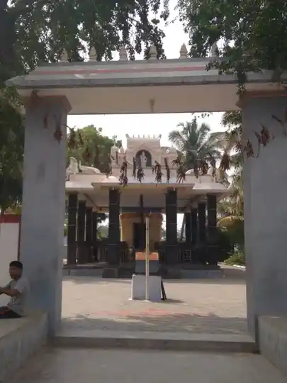 Arulmigu Dhandayuthapanisamy Temple, Vedasenthur - 642007 அருள்மிகு தண்டாயுதபானிசுவாமி திருக்கோயில், Vedasenthur - 642007, Coimbatore - Ancient Temple Architecture and History Image 4