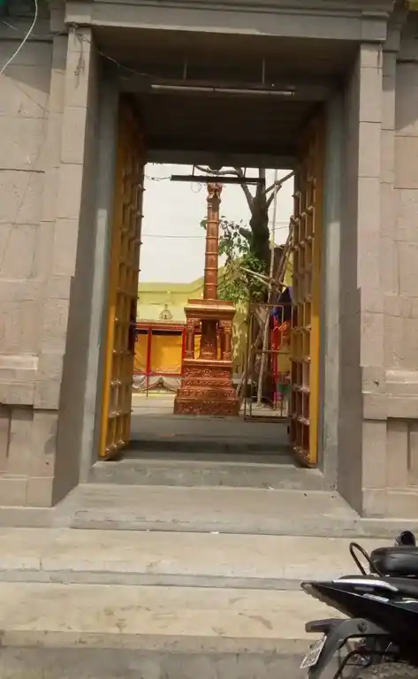 Arulmigu Dhandumariamman Temple, Thiyagi Kumaran Market, Coimbatore - 641001 Arulmigu Dhandumariamman Temple, Thiyagi Kumaran Market, Coimbatore - 641001, Coimbatore - Ancient Temple Architecture and History Image 3