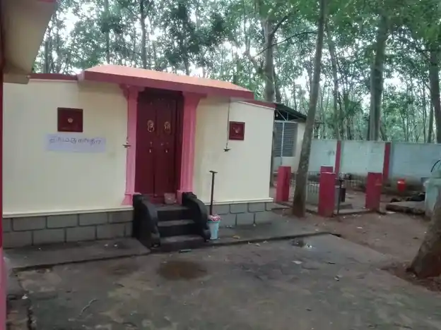 Arulmigu Dharma Sasthatemple, Kolvel, Thiruvarambu - 629183 அருள்மிகு தர்மசாஸ்தா திருக்கோயில், Kolvel, Thiruvarambu - 629183, Kanyakumari - Ancient Temple Architecture and History Image 4