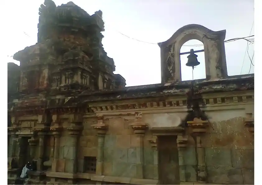 Arulmigu Dharmapurieswarar Temple, Solavidhyapuram - 611104 அருள்மிகு தர்மபுரீஸ்வரர் திருக்கோயில், Solavidhyapuram - 611104, Nagapattinam - Ancient Temple Architecture and History Image 4