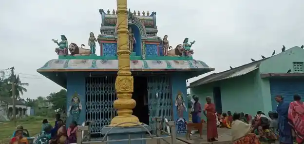 Arulmigu Dharmaraj Throupatiamman Temple, End Of The Village, Pallipalayam - 601204 அருள்மிகு தர்மராஜா திரௌபதி அம்மன் திருக்கோயில், End Of The Village, Pallipalayam - 601204, Tiruvallur - Ancient Temple Architecture and History Image 2