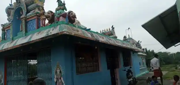 Arulmigu Dharmaraj Throupatiamman Temple, End Of The Village, Pallipalayam - 601204 அருள்மிகு தர்மராஜா திரௌபதி அம்மன் திருக்கோயில், End Of The Village, Pallipalayam - 601204, Tiruvallur - Ancient Temple Architecture and History Image 4