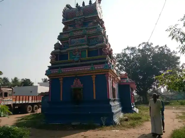 Arulmigu Dharmaraja Chelliamman Temple, Dharmaraja Chelliamman Templearea, Athivakkam - 601102 அருள்மிகு தர்மராஜா செல்லியம்மன் திருக்கோயில், Dharmaraja Chelliamman Templearea, Athivakkam - 601102, Tiruvallur - Ancient Temple Architecture and History Image 2