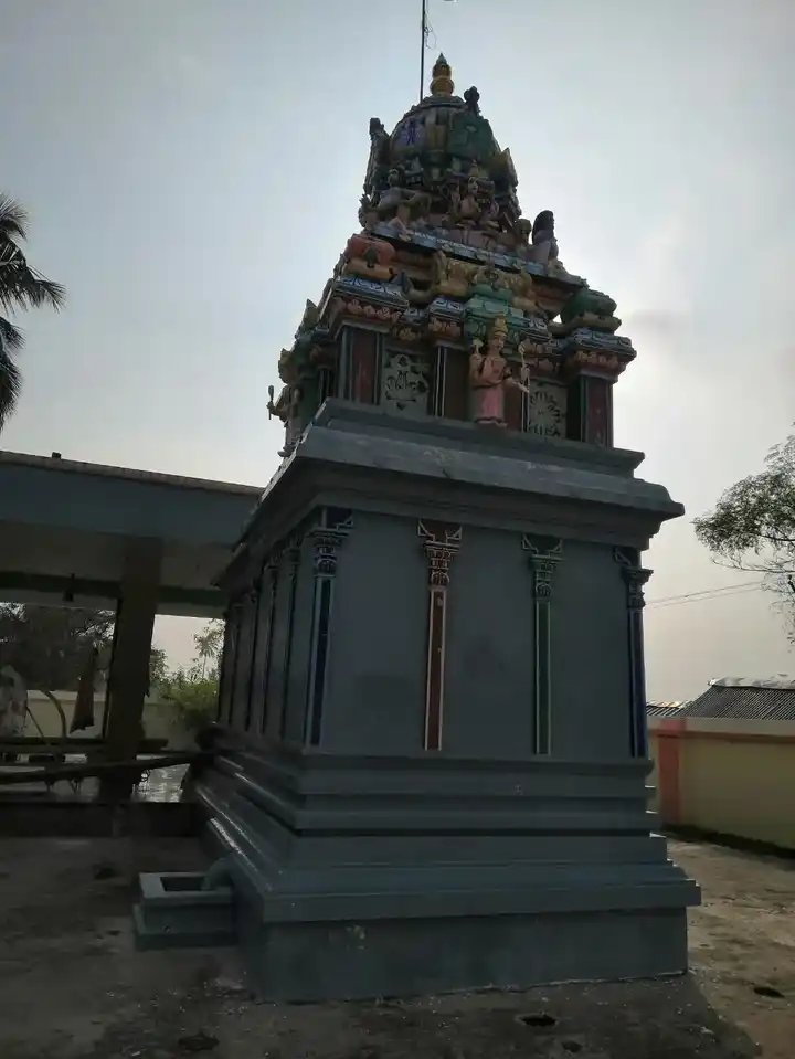 Arulmigu Dharmaraja Diropathaiamman Temple, Mel Palur - 606751 அருள்மிகு தர்மராஜர், திரௌபதியம்மன் திருக்கோயில், Mel Palur, Mel Palur - 606751, Tiruvannamalai - Ancient Temple Architecture and History Image 3