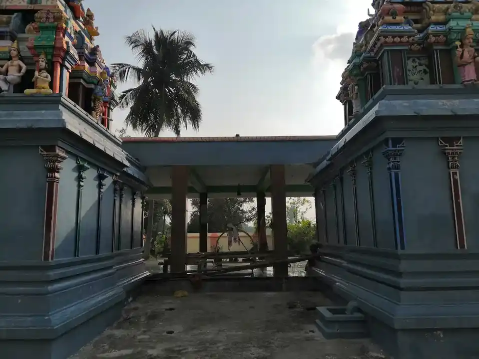 Arulmigu Dharmaraja Diropathaiamman Temple, Mel Palur - 606751 அருள்மிகு தர்மராஜர், திரௌபதியம்மன் திருக்கோயில், Mel Palur, Mel Palur - 606751, Tiruvannamalai - Ancient Temple Architecture and History Image 5