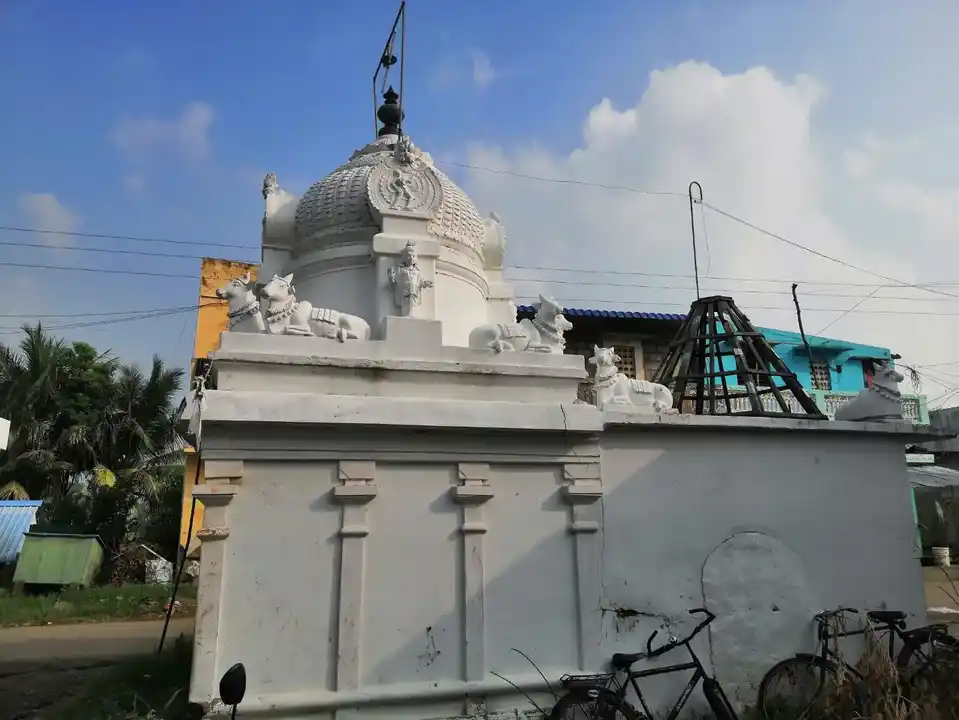 Arulmigu Dharmaraja Diropathaiamman Temple, Mel Palur - 606751 அருள்மிகு தர்மராஜர், திரௌபதியம்மன் திருக்கோயில், Mel Palur, Mel Palur - 606751, Tiruvannamalai - Ancient Temple Architecture and History Image 9