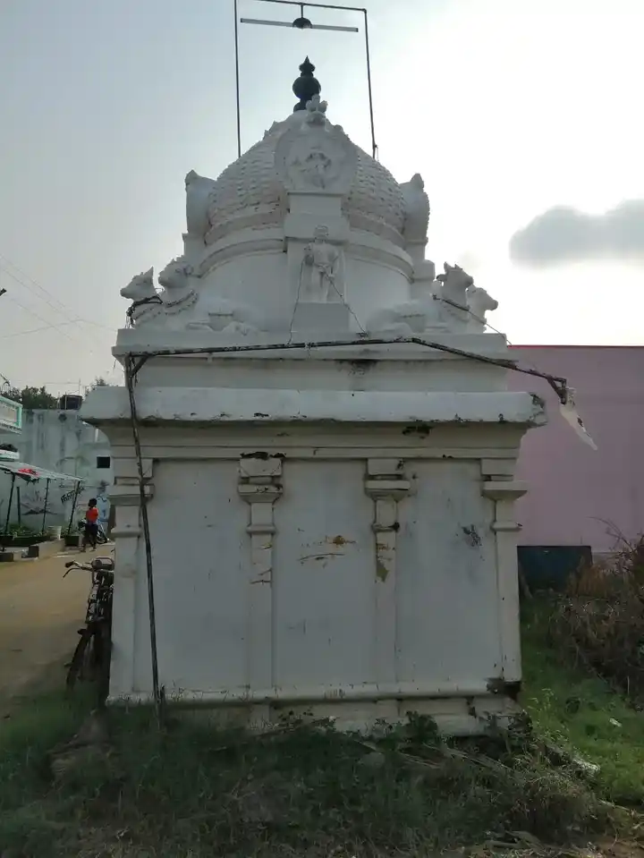 Arulmigu Dharmaraja Diropathaiamman Temple, Mel Palur - 606751 அருள்மிகு தர்மராஜர், திரௌபதியம்மன் திருக்கோயில், Mel Palur, Mel Palur - 606751, Tiruvannamalai - Ancient Temple Architecture and History Image 10