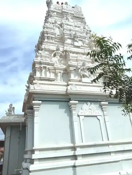 Arulmigu Dharmaraja Droupathiamman Temple, Kuniyamuthur, Coimbatore - 641008 அருள்மிகு தர்மராஜா திரௌபதி அம்மன் திருக்கோயில், குனியமுத்தூர், கோயம்புத்தூர் - 641008, Coimbatore - Ancient Temple Architecture and History Image 3