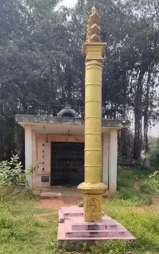 Arulmigu Dharmaraja Temple, Near Main Road, Sathurangapet - 601204 அருள்மிகு தர்மராஜா திருக்கோயில், Near Main Road, Sathurangapet - 601204, Tiruvallur - Ancient Temple Architecture and History Image 3