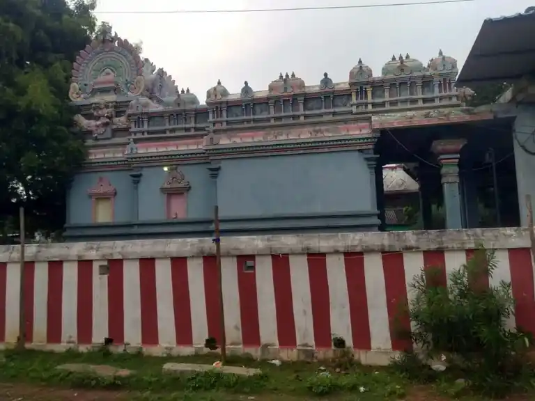 Arulmigu Dharmaraja Temple, Near Street, Thirukandalam - 601202 அருள்மிகு தர்மராஜா திருக்கோயில், Near Street, பல்லவடா - 601202, Tiruvallur - Ancient Temple Architecture and History Image 2