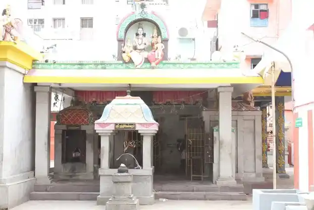 Arulmigu Dharmaraja Thirowpathiyamman Temple, Kilpauk, Chennai - 600010 அருள்மிகு தர்மராஜா திருக்கோயில், கீழ்ப்பாக்கம், சென்னை - 600010, Chennai - Ancient Temple Architecture and History Image 2