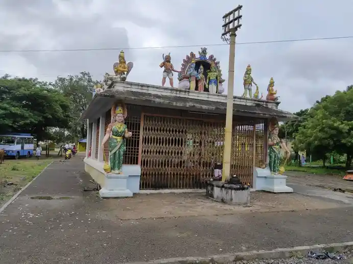 Arulmigu Dharmaraja Throupathiyamman Temple, Vedal - 603304 அருள்மிகு தர்மராஜா திரௌபதியம்மன் திருக்கோயில், Vedal - 603304, Chengalpattu - Ancient Temple Architecture and History Image 5