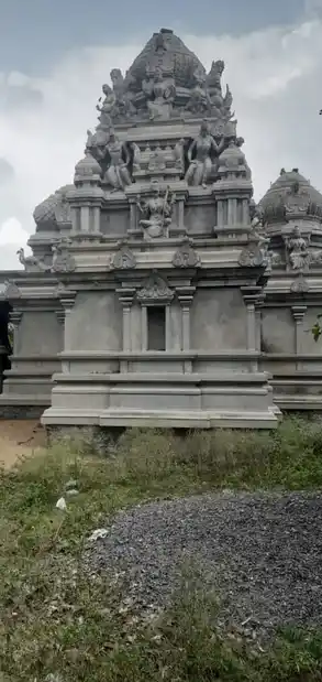 Arulmigu Dharmaraja, Throwpathi Amman Temple, Maduravalli - 606302 அருள்மிகு தர்மராஜா,திரௌபதியம்மன் திருக்கோயில், Maduravalli - 606302, Cuddalore - Ancient Temple Architecture and History Image 2