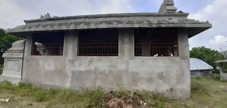 Arulmigu Dharmaraja, Throwpathi Amman Temple, Maduravalli - 606302 அருள்மிகு தர்மராஜா,திரௌபதியம்மன் திருக்கோயில், Maduravalli - 606302, Cuddalore - Ancient Temple Architecture and History Image 3