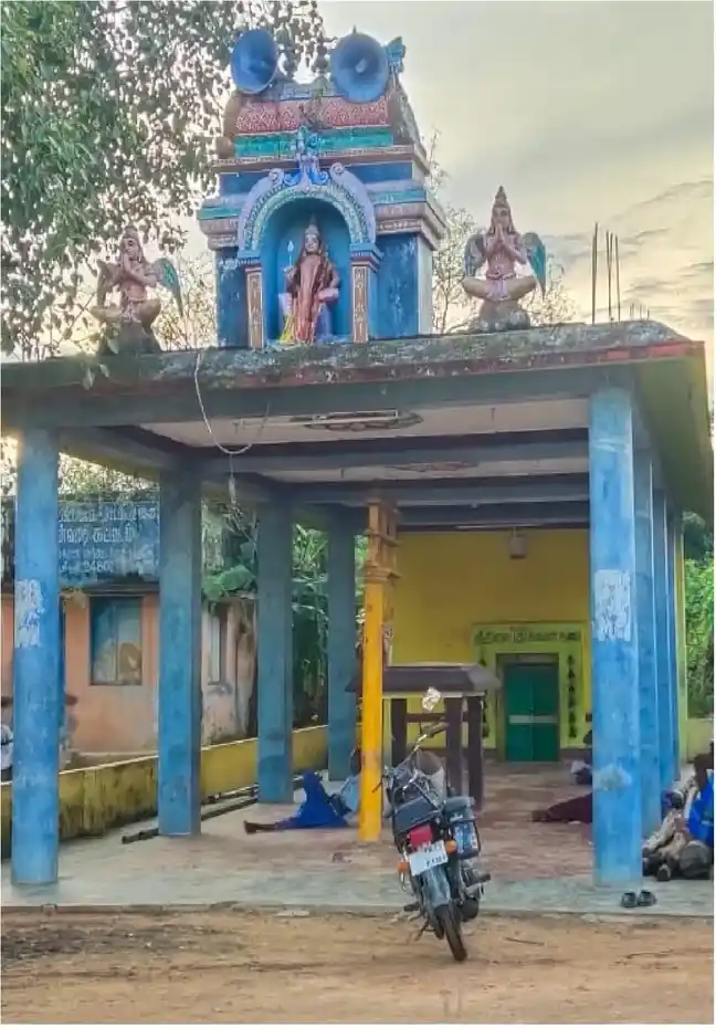 Arulmigu Dharmaraja Throwpathiyamman Temple, Near Manthaiveli Ground, Musaravakkam - 631551 அருள்மிகு தர்மராஜா திரௌபதியம்மன் திருக்கோயில், Near Manthaiveli Ground, Musaravakkam - 631551, Kancheepuram - Ancient Temple Architecture and History Image 2