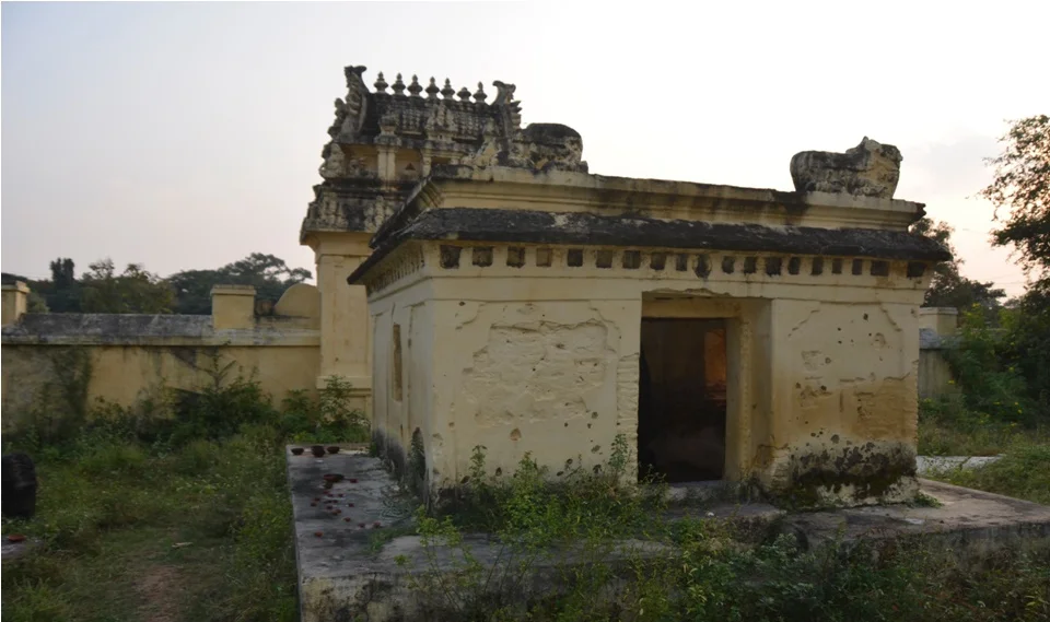 அருள்மிகு தர்மராஜா, திரௌபதியம்மன் திருக்கோயில், Thiruvannamalai - 606601 - Main View
