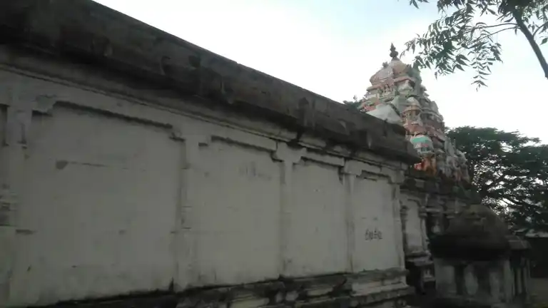 Arulmigu Dharmarajar, Drowpathiamman, Mariamman Temple, Ma.Pudaiyur - 606004 அருள்மிகு தர்மராஜர்,திரௌபதியம்மன்,மாரியம்மன் கோயில், Ma.Pudaiyur - 606004, Cuddalore - Ancient Temple Architecture and History Image 4