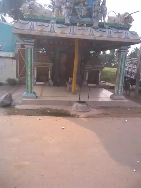 Arulmigu Dharmarajar Drowpathiyamman Temple, Karuveppilai Palaiyam, Karuveppilai Palaiyam - 607204 அருள்மிகு தர்மராஜர் திருக்கோயில், Karuveppilai Palaiyam, Karuveppilai Palaiyam - 607204, Viluppuram - Ancient Temple Architecture and History Image 5