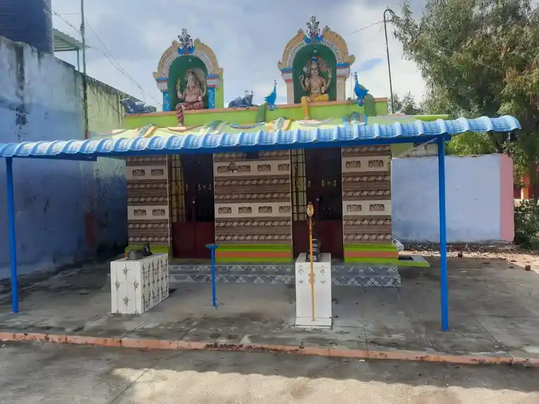 Arulmigu Dharmarajar Drowpathiyamman Temple, Nariyanahalli - 635111