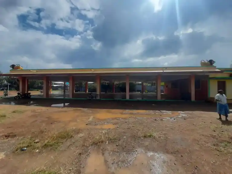 Arulmigu Dharmarajar Drowpathiyamman Temple, Nariyanahalli - 635111 அருள்மிகு தர்மராயர் திருக்கோயில், Nariyanahalli - 635111, Dharmapuri - Ancient Temple Architecture and History Image 4