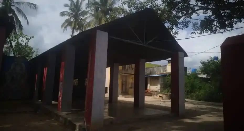 Arulmigu Dharmarajar Koothanadavar and Anandabathma Naba Swami Temple, Anaganallur - 635806