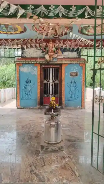 Arulmigu Dharmarajar Raja Vinayagar Temple, Mahadevapattinam - 614018 Arulmigu Dharmarajar Raja Vinayagar Temple, Mahadevapattinam - 614018, Thiruvarur - Ancient Temple Architecture and History Image 4