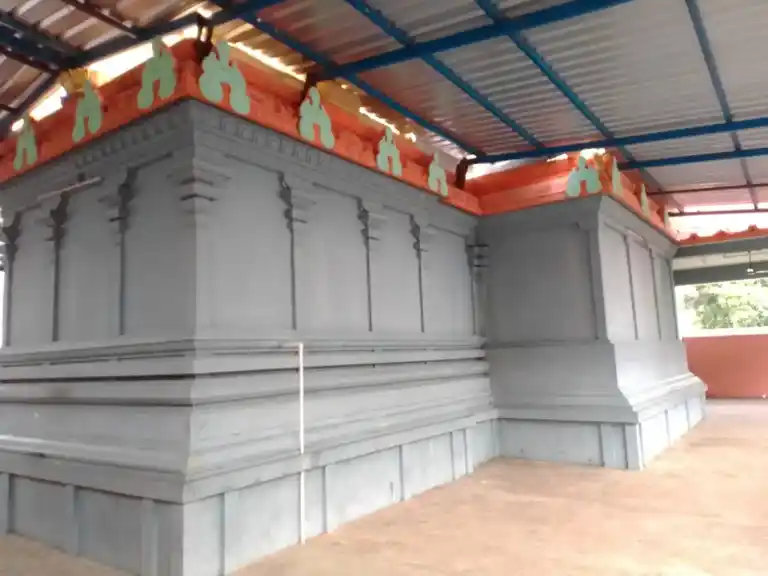 Arulmigu Dharmarajar Temple, Malikaimedu - 607112 அருள்மிகு தர்மராஜர் திரௌபதியம்மன் திருக்கோயில், Malikaimedu - 607112, Cuddalore - Ancient Temple Architecture and History Image 5