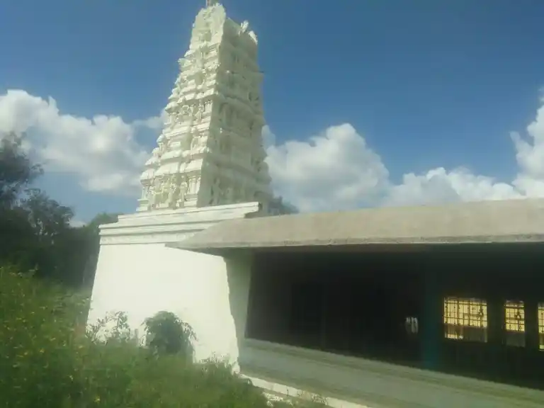 Arulmigu Dharmarajar Temple, Maruthepalli - 635108 அருள்மிகு தர்மராஜர் திருக்கோயில், மருதேப்பள்ளி - 635108, Krishnagiri - Ancient Temple Architecture and History Image 2