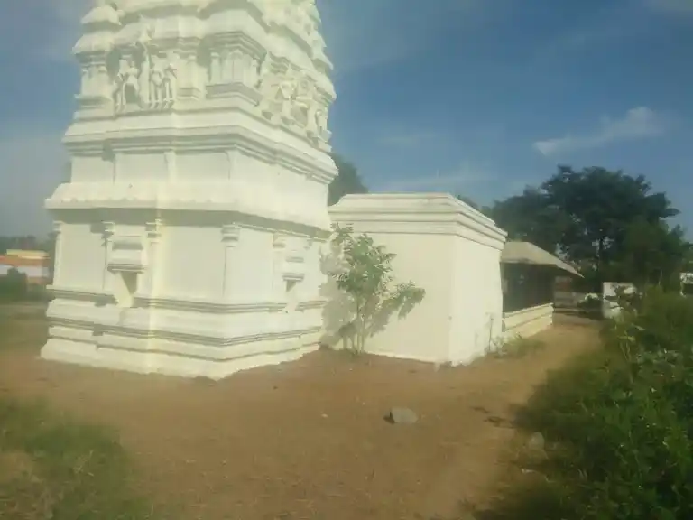 Arulmigu Dharmarajar Temple, Maruthepalli - 635108 அருள்மிகு தர்மராஜர் திருக்கோயில், மருதேப்பள்ளி - 635108, Krishnagiri - Ancient Temple Architecture and History Image 6