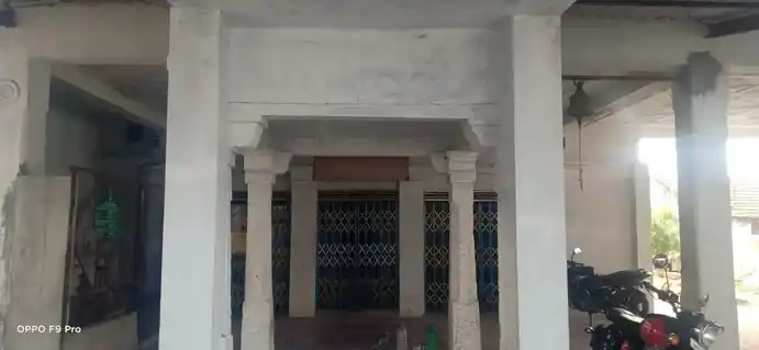 Arulmigu Dharmarajar Temple, Near Adiyamankottam, Adiyamankottai - 636807 அருள்மிகு தர்மராஜர் திருக்கோயில், Near Adiyamankottam, Adiyamankottai - 636807, Dharmapuri - Ancient Temple Architecture and History Image 3