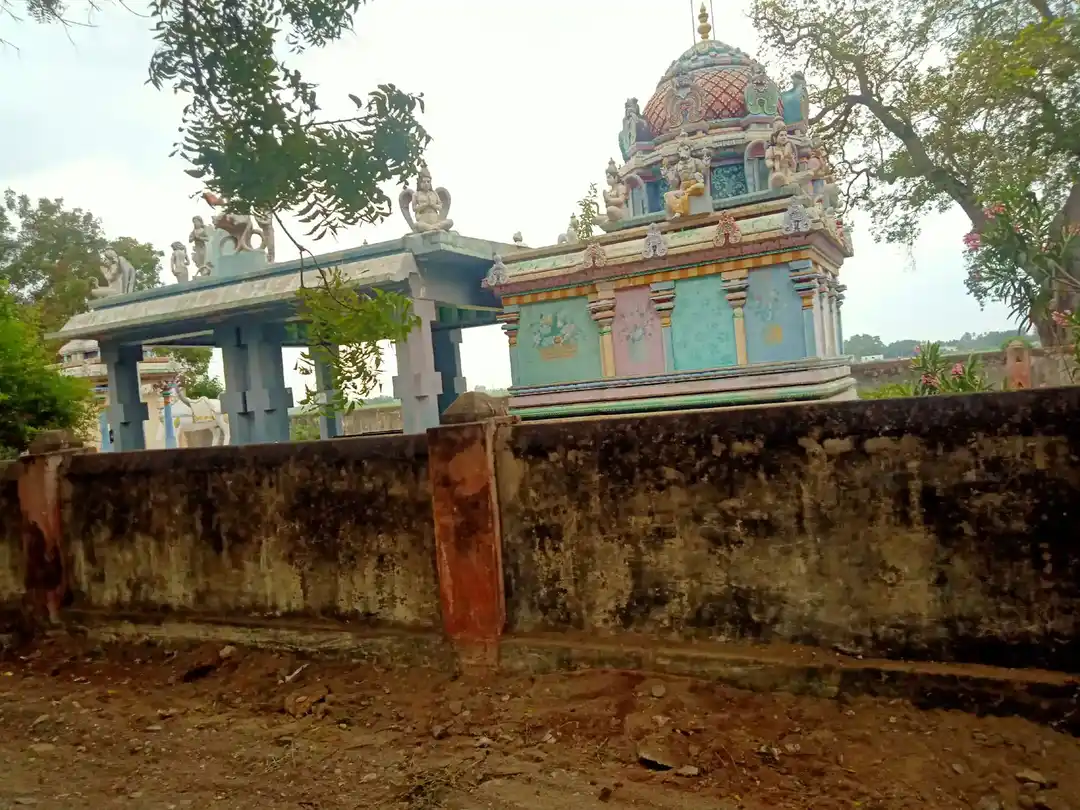 Arulmigu Dharmarajar Temple, Pazhaiyasiruvangur - 606206 அருள்மிகு தர்மராஜர் திருக்கோயில், Pazhaiyasiruvangur - 606206, Kallakurichi - Ancient Temple Architecture and History Image 3