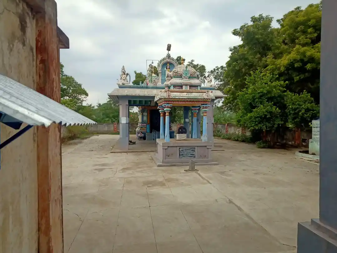 Arulmigu Dharmarajar Temple, Pazhaiyasiruvangur - 606206 அருள்மிகு தர்மராஜர் திருக்கோயில், Pazhaiyasiruvangur - 606206, Kallakurichi - Ancient Temple Architecture and History Image 7
