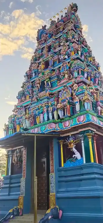 Arulmigu Dharmarajar Temple, Pillaisavadi - 605014 அருள்மிகு தர்மராஜர் திரௌபதியம்மன் திருக்கோயில், Pillaisavadi - 605014, Viluppuram - Ancient Temple Architecture and History Image 4