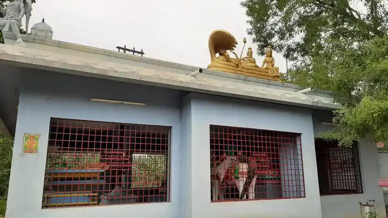 Arulmigu Dharmarajar Temple, Pillur - 605103 Arulmigu Dharmarajar Temple, பில்லூர் - 605103, Viluppuram - Ancient Temple Architecture and History Image 4