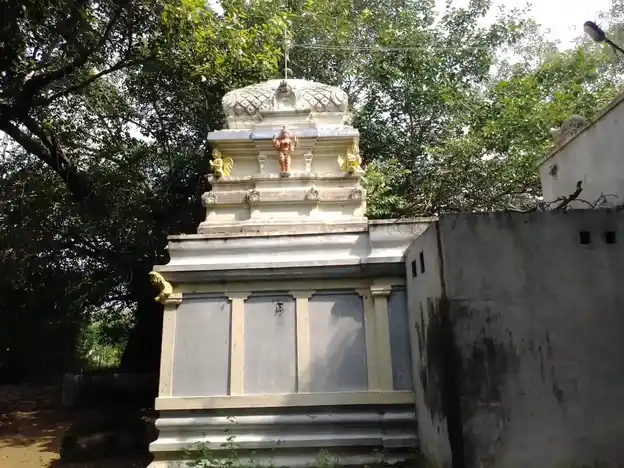 Arulmigu Dharmarajar Temple, Puliyoor - 603109 அருள்மிகு தர்மராஜர் திருக்கோயில், திருக்கழுக்குன்றம், புலியூர் - 603109, Chengalpattu - Ancient Temple Architecture and History Image 3