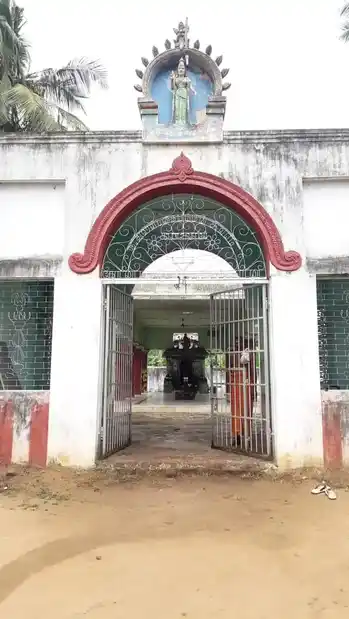 Arulmigu Dharmarajar Temple, Sundaraperumalkoil, Sundaraperumalkoil - 614208 அருள்மிகு தர்மராஜ் திருக்கோயில், Sundaraperumalkoil, Sundaraperumalkoil - 614208, Thanjavur - Ancient Temple Architecture and History Image 9