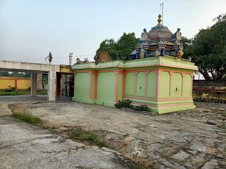 Arulmigu Dharmarajar Temple, Veerapandi - 605758 அருள்மிகு தர்மராஜர் திரௌபதியம்மன் திருக்கோயில், Veerapandi - 605758, Viluppuram - Ancient Temple Architecture and History Image 4