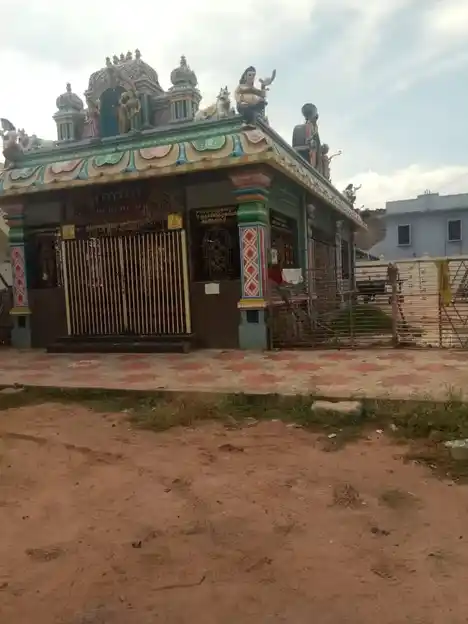 Arulmigu Dharmarajar Thirowpathiamman Temple, Near Bus Stand, Edappady - 637101 அருள்மிகு&nbsp தர்மராஜர் மற்றும் திரௌபதியம்மன் திருக்கோயில், பேருந்து நிலையம் அருகில், எடப்பாடி - 637101, Salem - Ancient Temple Architecture and History Image 4