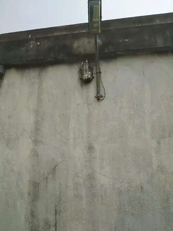 Arulmigu Dharmarajar Throupathiamman Temple, Bus Stand Opposite, Madarpakkam - 601201 அருள்மிகு தருமராஜதிரபதி திருக்கோயில், Bus Stand Opposite, Madarpakkam - 601201, Tiruvallur - Ancient Temple Architecture and History Image 2